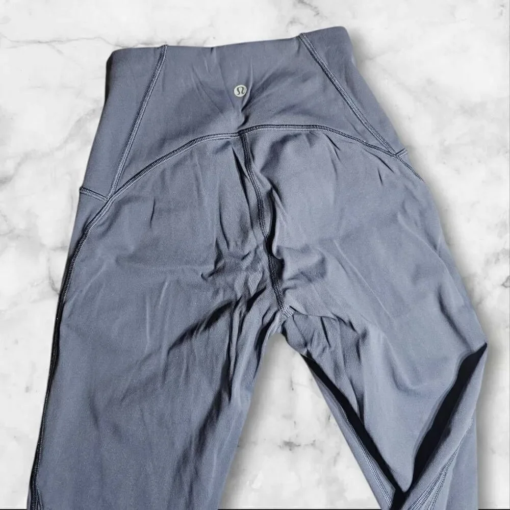 Lululemon Size 4 Blue Wunder Train